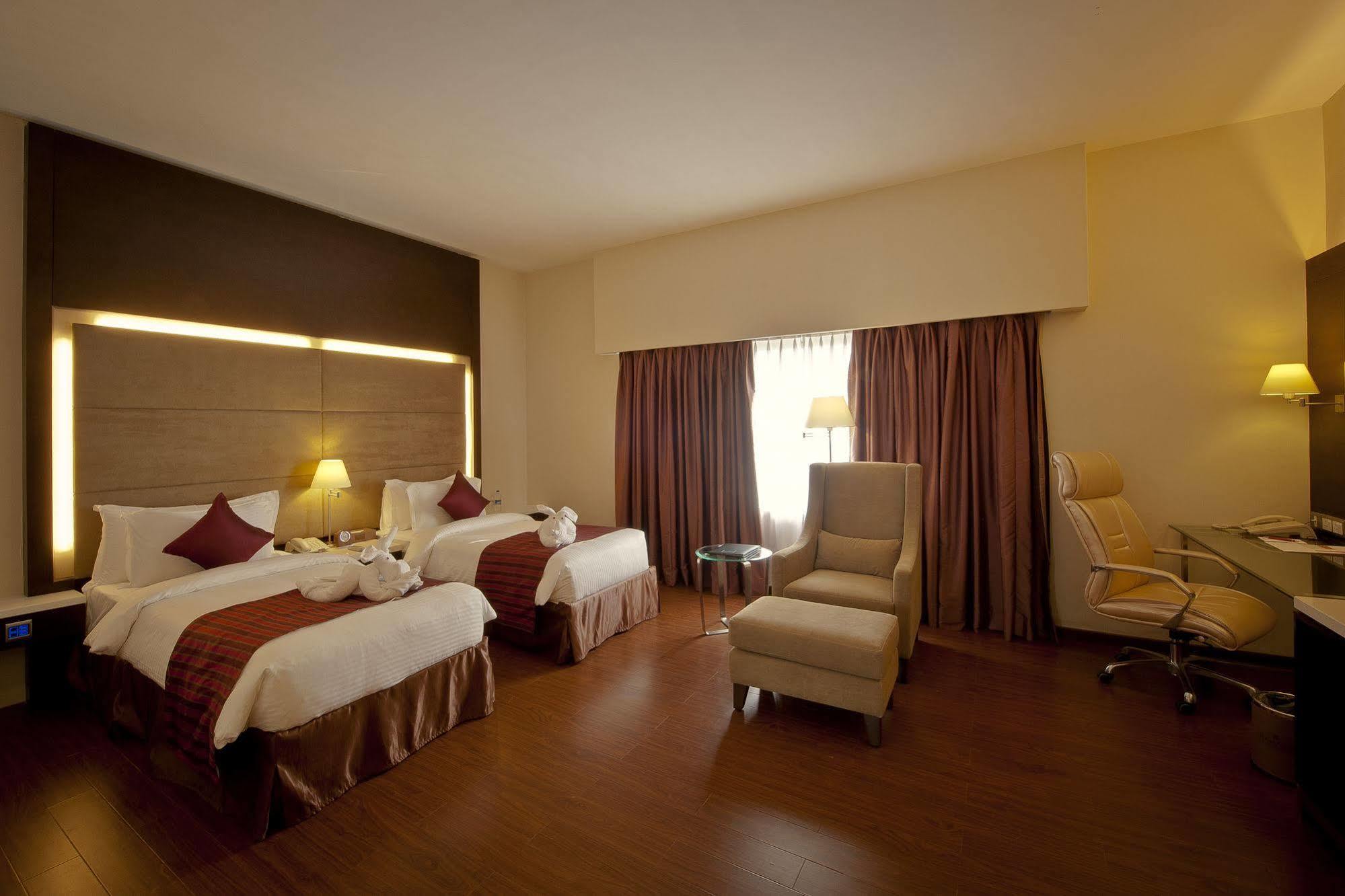 Ramada By Wyndham Chennai Egmore Zewnętrze zdjęcie